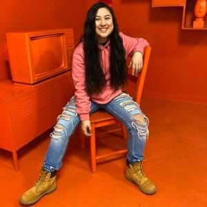 Meet your Posher, Kalena